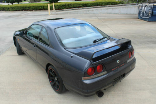 Gray 1995 Nissan Skyline2.5L I-6 5 speed Manual Available Now! image 4