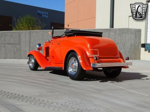 Hugger Orange 1932 Ford Roadster Steel Body, Rumble Seat 350 CID V8 4 Speed Auto image 5