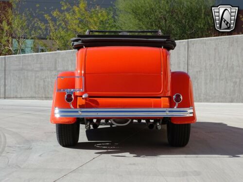 Hugger Orange 1932 Ford Roadster Steel Body, Rumble Seat 350 CID V8 4 Speed Auto image 6
