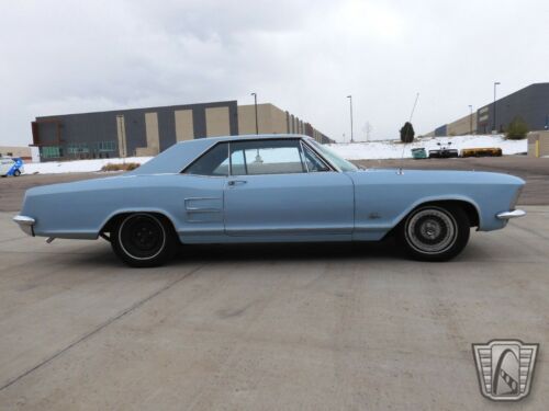 Blue 1964 Buick RivieraV-8 Big Block 445cid 3 Speed Automatic Available Now! image 4