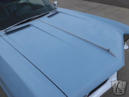 Blue 1964 Buick RivieraV-8 Big Block 445cid 3 Speed Automatic Available Now! image 7