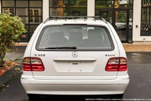 2000 Mercedes-Benz E320 4Matic 7 Passenger Wagon with 31944 Miles, 028543 image 7