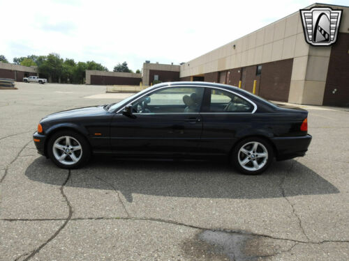 Black 2002 BMW 325IC2.5l 5 Speed Manual Available Now! image 2