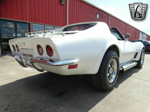 Pearl White 1973 Chevrolet Corvette Coupe 350 CID V8 3 Speed Automatic Available image 7