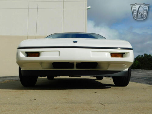 White 1988 Pontiac Fiero2.5L I4F 5 speed manual Available Now! image 3