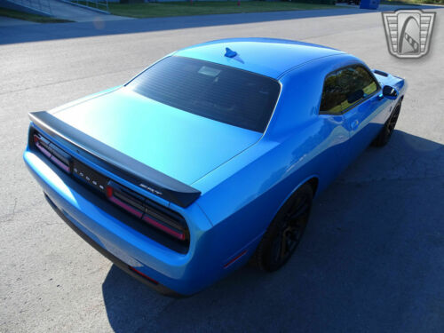 Blue 2016 Dodge Challenger 13385 6.2L V8 F OHV 16V 8 Speed Automatic Available N image 7