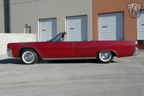 Royal Red 1962 Lincoln Continental430 CID V8 3 Speed Automatic Available Now! image 4