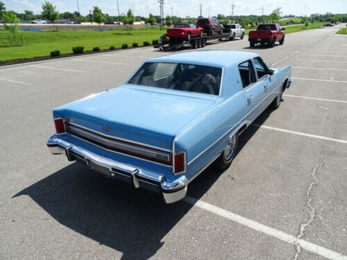 Wedgewood Blue 1978 Lincoln Continental400 CID V8 Automatic Available Now! image 6