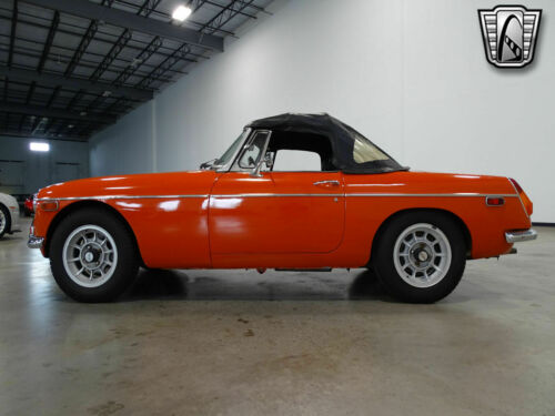 Orange 1973 MG MGB 2 Doors 4-cyl OHV 4 Speed Manual Available Now! image 4