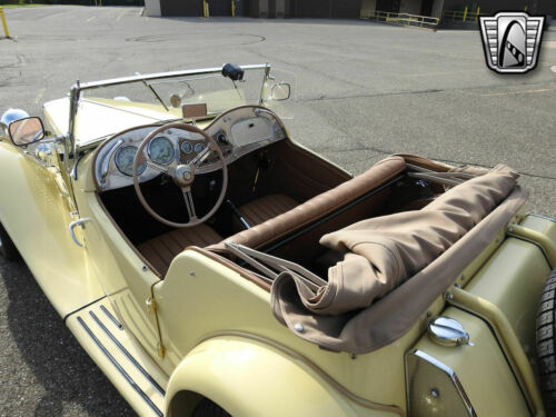 Cream 1952 MG TD1250 CC 4 Speed Manual Available Now! image 8