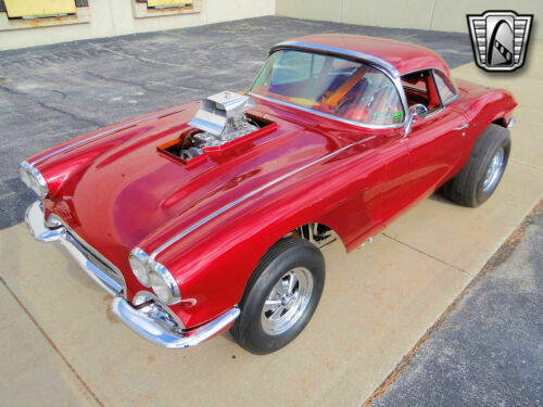 Red 1962 Chevrolet Corvette327 small block V8 4 Speed manual Available Now! image 3