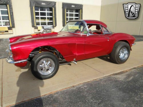 Red 1962 Chevrolet Corvette327 small block V8 4 Speed manual Available Now! image 4