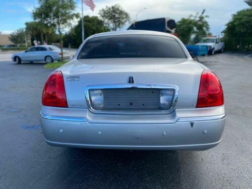 2011 Lincoln Town Car Signature Limited Loaded Leather CLEAN W@W L@@K! FLORIDA image 3