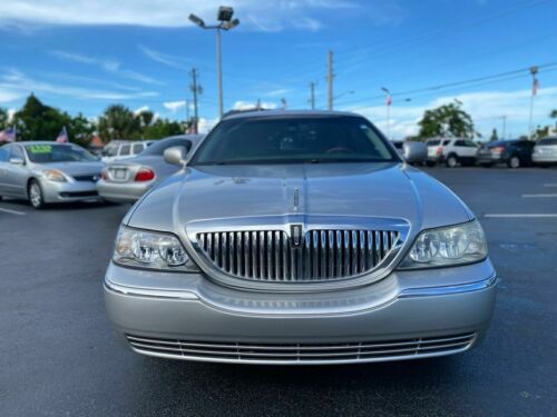 2011 Lincoln Town Car Signature Limited Loaded Leather CLEAN W@W L@@K! FLORIDA image 7