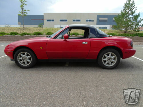 Red 1990 Mazda Miata1.6L Automatic Available Now! image 4