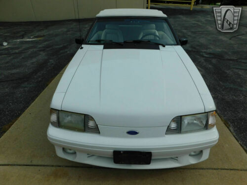 White 1991 Ford Mustang5.0L V8 F 4 speed automatic Available Now! image 2