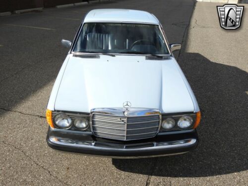 Light Blue 1978 Mercedes-Benz 280CE Coupe 2.7L 6 Cylinder Automatic Available No image 2