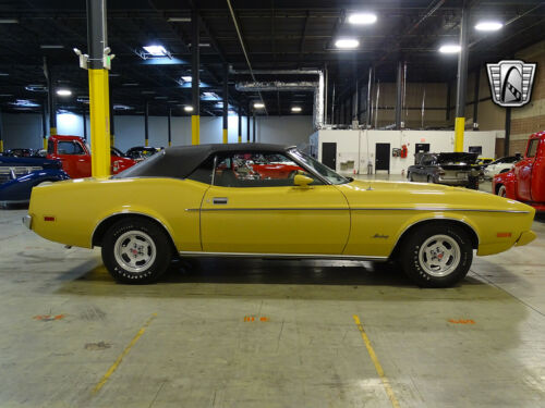 Light Yellow Gold 1973 Ford Mustang302 V8 C4 Automatic Available Now! image 6