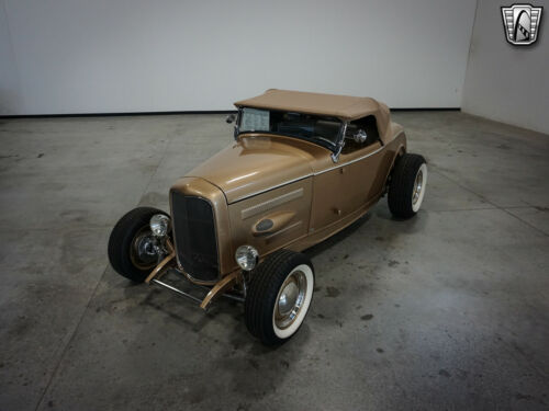Gold 1932 Ford Hi-Boy Coupe 2.4 Liter Turbocharged Eco5 Speed Manual Available image 3