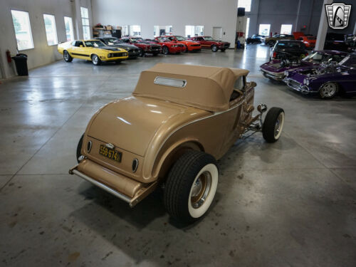 Gold 1932 Ford Hi-Boy Coupe 2.4 Liter Turbocharged Eco5 Speed Manual Available image 7