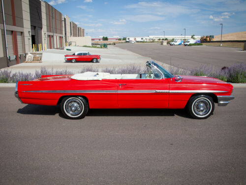Red 1961 Pontiac Bonneville Convertible 389 CID V8 3 Speed Automatic Available N image 7