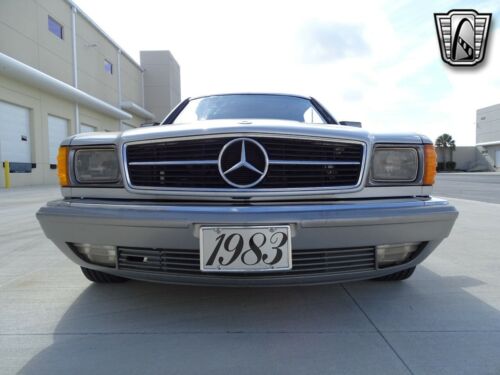 Silver 1983 Mercedes-Benz 380SEC Coupe 3.8L V8 4 Speed Automatic Available Now! image 2
