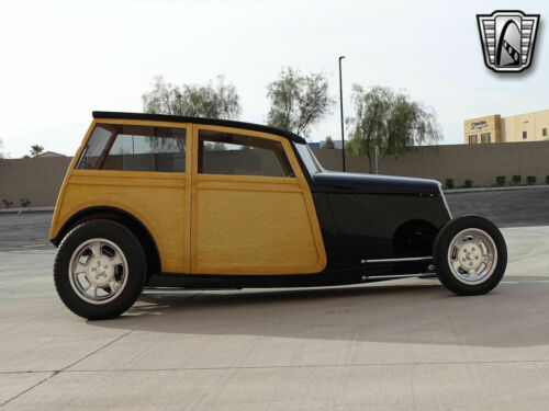 Black/Wood 1933 Ford Woody402 CID V8 4 Speed Automatic Available Now! image 8