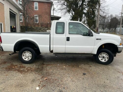 2004  F-250 4 WHEEL DRIVE SUPER DUTY EXTENDED CAB
