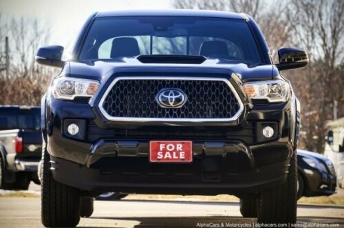 Toyota Tacoma TRD Sport 4x4 6-Speed with 38217 Miles, 153565 image 1