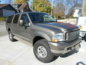 2004 Ford Excursion image 1