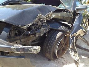 TOTALED FOR PARTS 2006 Ford Mustang V6 image 2