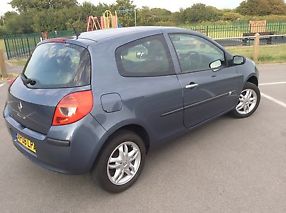 Renault Clio Expression 1.2 Blue. 2008. 40400 miles. A1. Private sale image 4