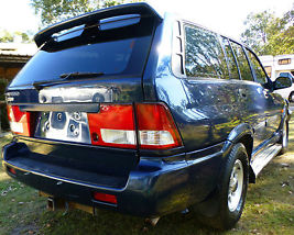 1998 Ssangyong Musso 3.2 Litre 4WD Wagon in very good running condition image 2
