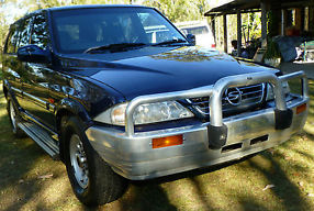 1998 Ssangyong Musso 3.2 Litre 4WD Wagon in very good running condition image 3