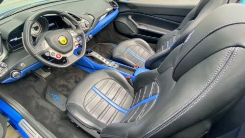 2017 Ferrari 488 Spider5860 Miles Blu Corsa 2D Convertible 3.9L V8 7-Speed Aut image 3