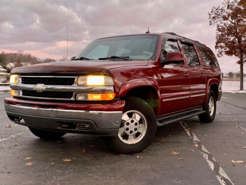 2002 Chevrolet Suburban 1500 SUV Red 4WD Automatic K1500 image 3