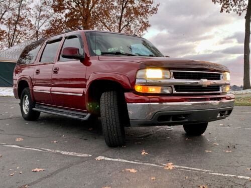 2002 Chevrolet Suburban 1500 SUV Red 4WD Automatic K1500 image 5