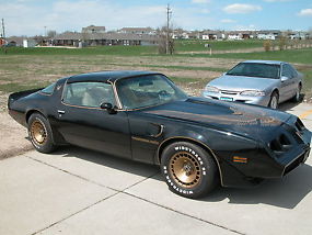 1981 Pontiac Trans Am, Nice black paint * Runs well* T-Tops*2nd owner