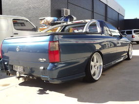 Holden Commodore SS (2000) Ute 6 SP Manual (5.7L - Multi Point F/INJ) image 4