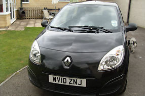 2010 RENAULT TWINGO FREEWAY 1.1. LOW MILEAGE. ONE OWNER.  image 2