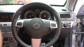 2005 VAUXHALL ASTRA SXI TWINPORT SILVER image 4