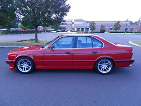 1995 BMW e34 525i M5 FULLY RESTORED M3 S52 ENGINE + CUSTOM INTERIOR + LOTS MORE! image 5