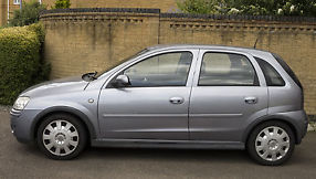 2003 Vauxhall Corsa Design 16V1.4 AUTOMATIC , AIRCON, LOW MILEAGE