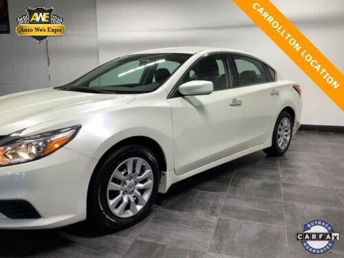 2016 Nissan Altima, Pearl White with 63958 Miles available now! image 3