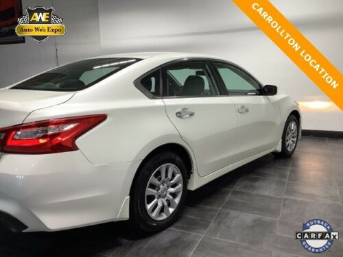 2016 Nissan Altima, Pearl White with 63958 Miles available now! image 8