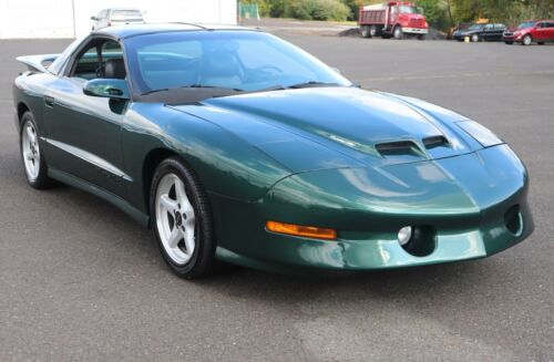WS6 Firebird Coupe LT1 Ram Air V8 6 speed manual trans T tops image 6
