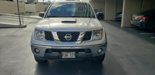2007 Nissan Frontier Pickup Grey RWD Automatic CREW CAB SE image 5