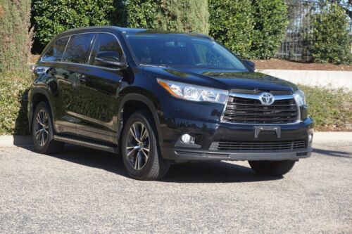 2016 Toyota Highlander, Midnight Black Metallic with 91325 Miles available now! image 1