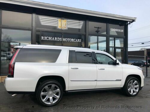 4WD 4dr Premium Luxury Low Miles SUV Automatic 6.2L 8 Cyl Crystal White Tricoat image 2
