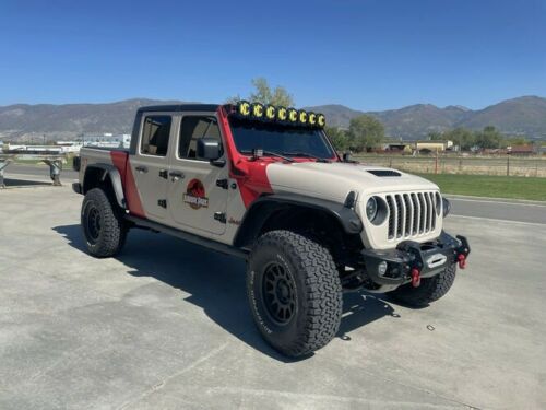 2021 jeep gladiator mojave 3.6l Jurassic Edition image 1